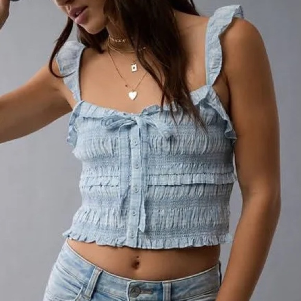 American Eagle Smocked Ruffle Tank Top - Size Large - NWT!!  women’s tanks tops